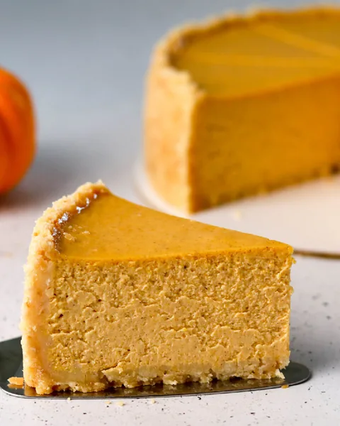 Cheesecake alla Zucca con Latte di Cocco